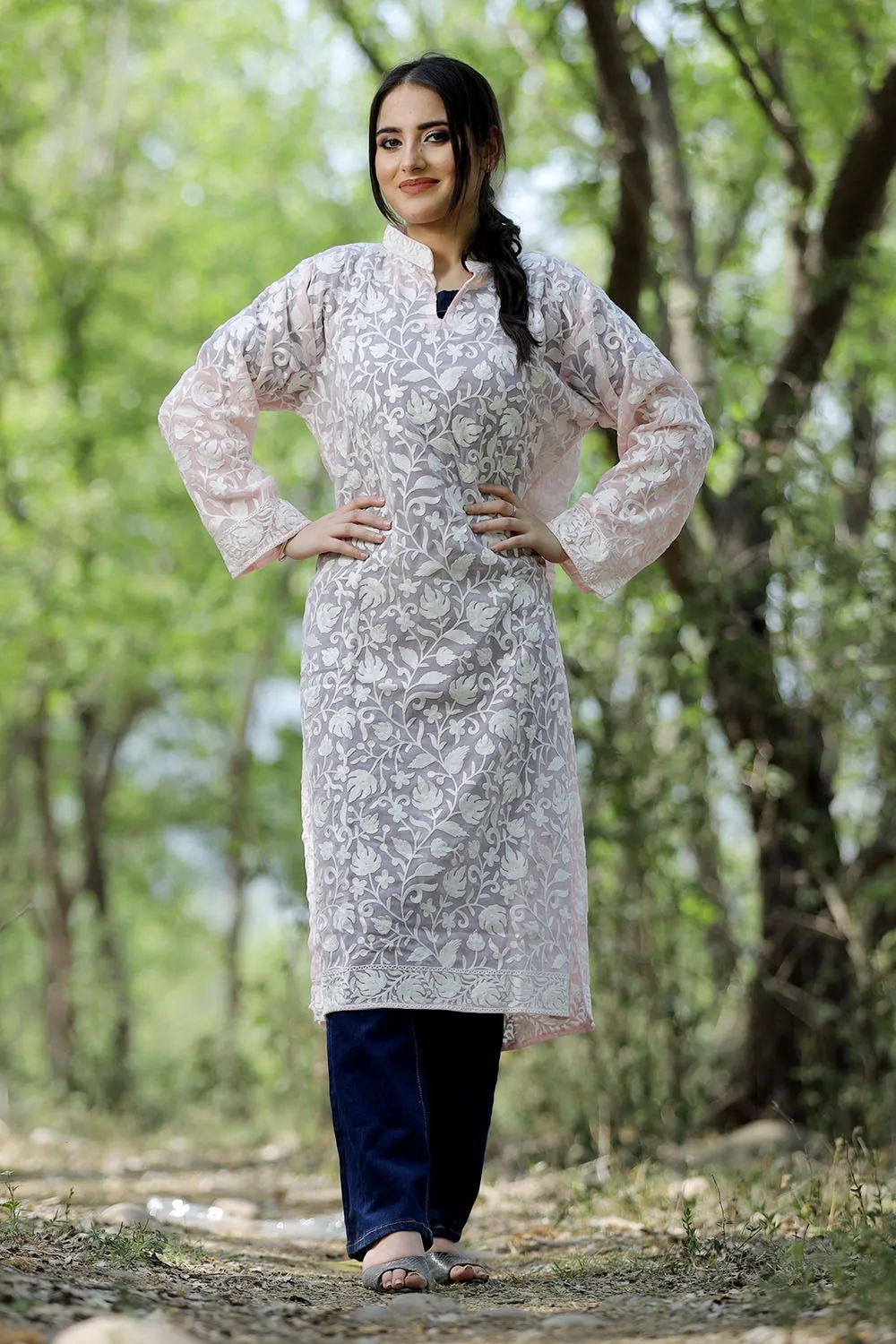 Alluring Light Pink Colour Kashmiri Embroidered Georgette Kurti