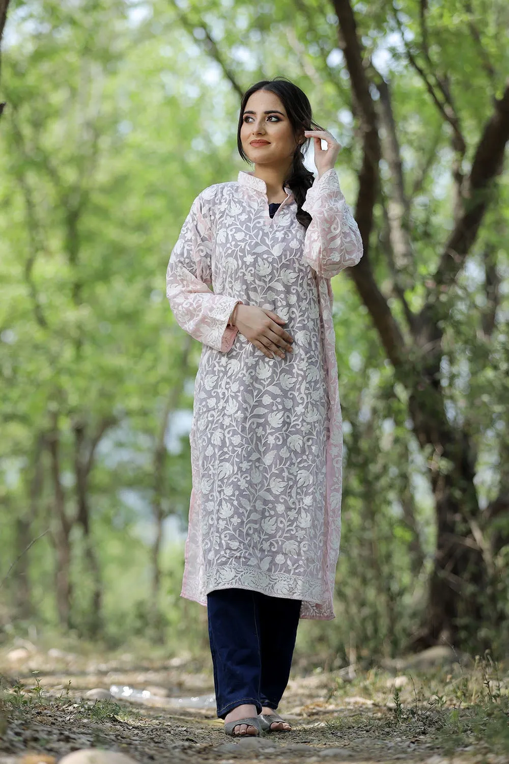 Alluring Light Pink Colour Kashmiri Embroidered Georgette Kurti