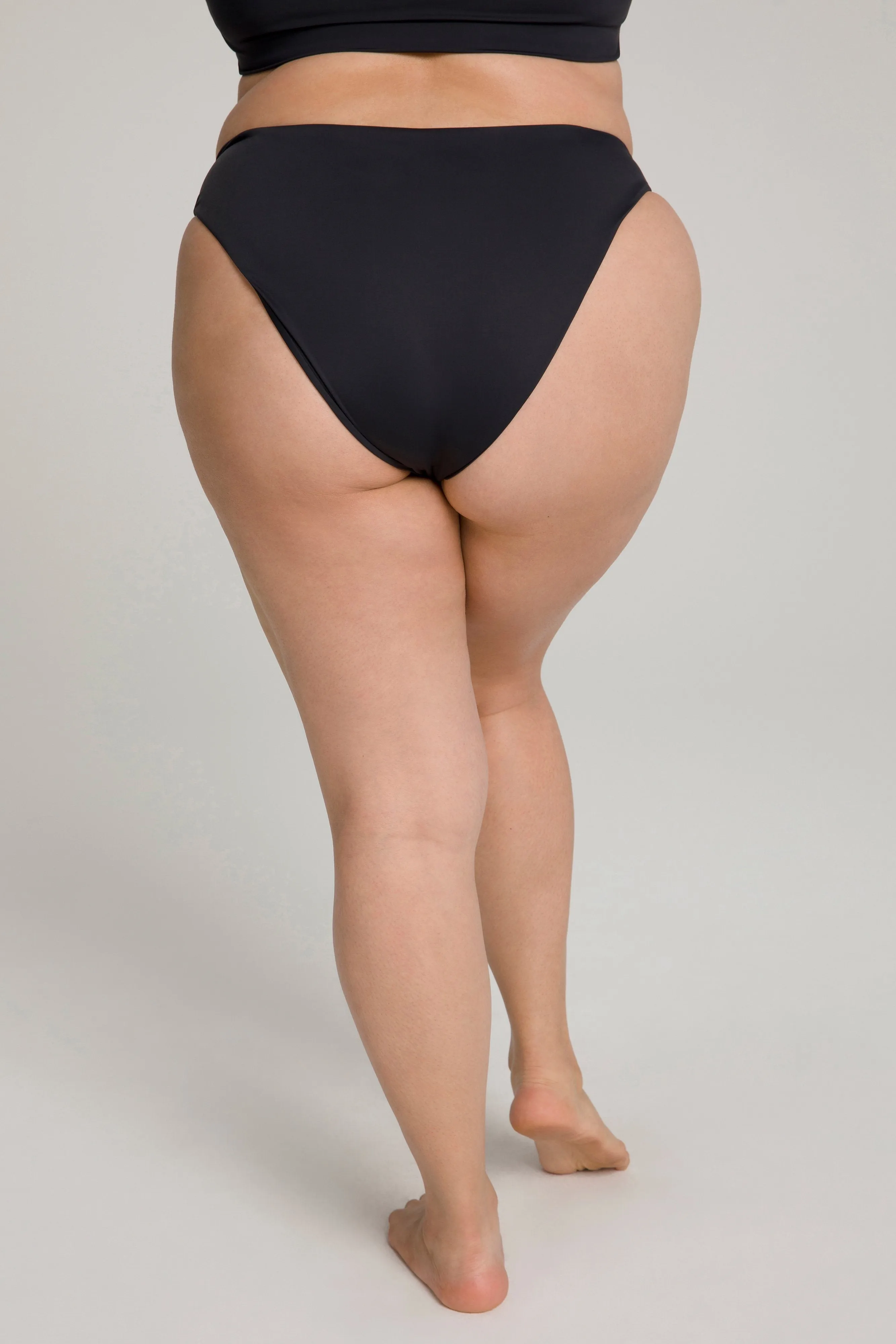 BETTER CHEEKY BOTTOM | BLACK001