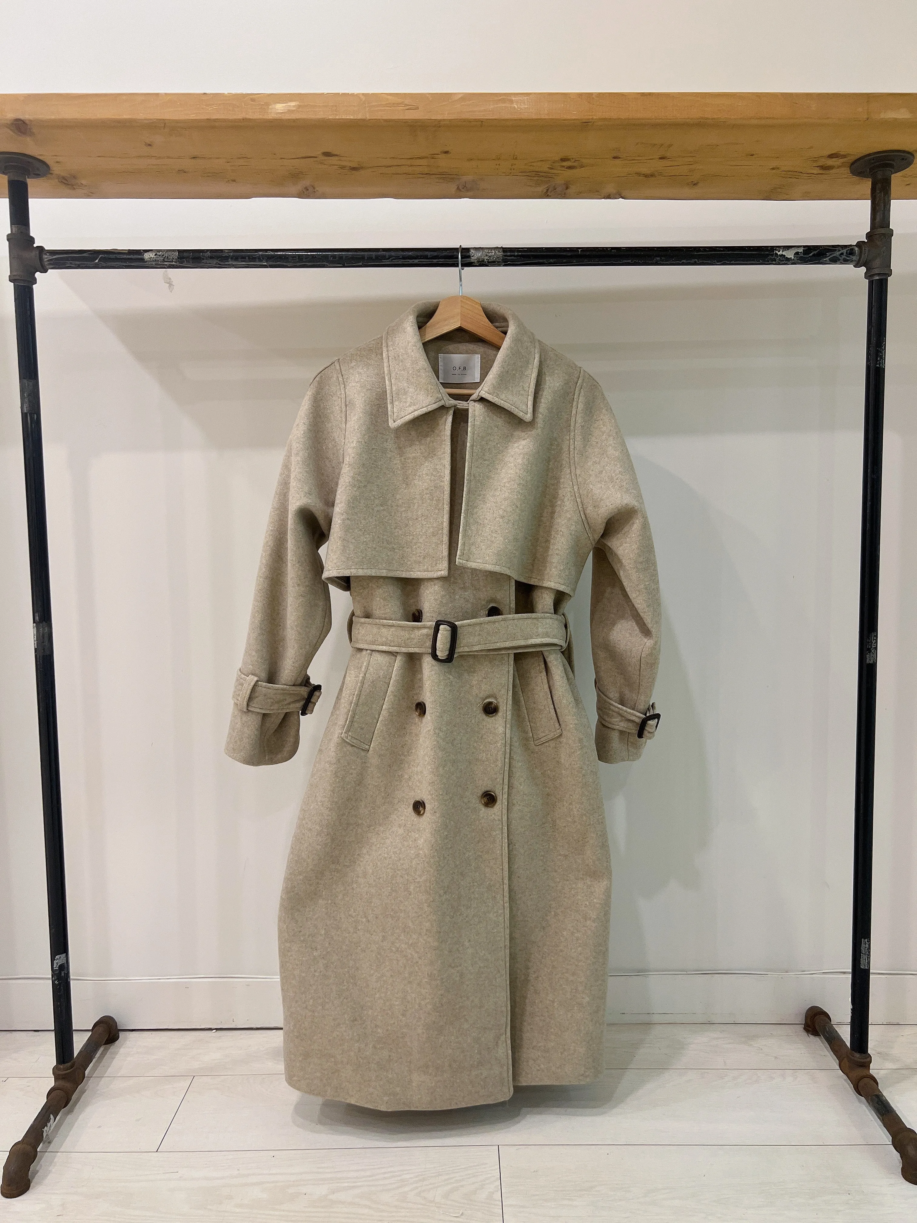 CHARLIE Trench coat