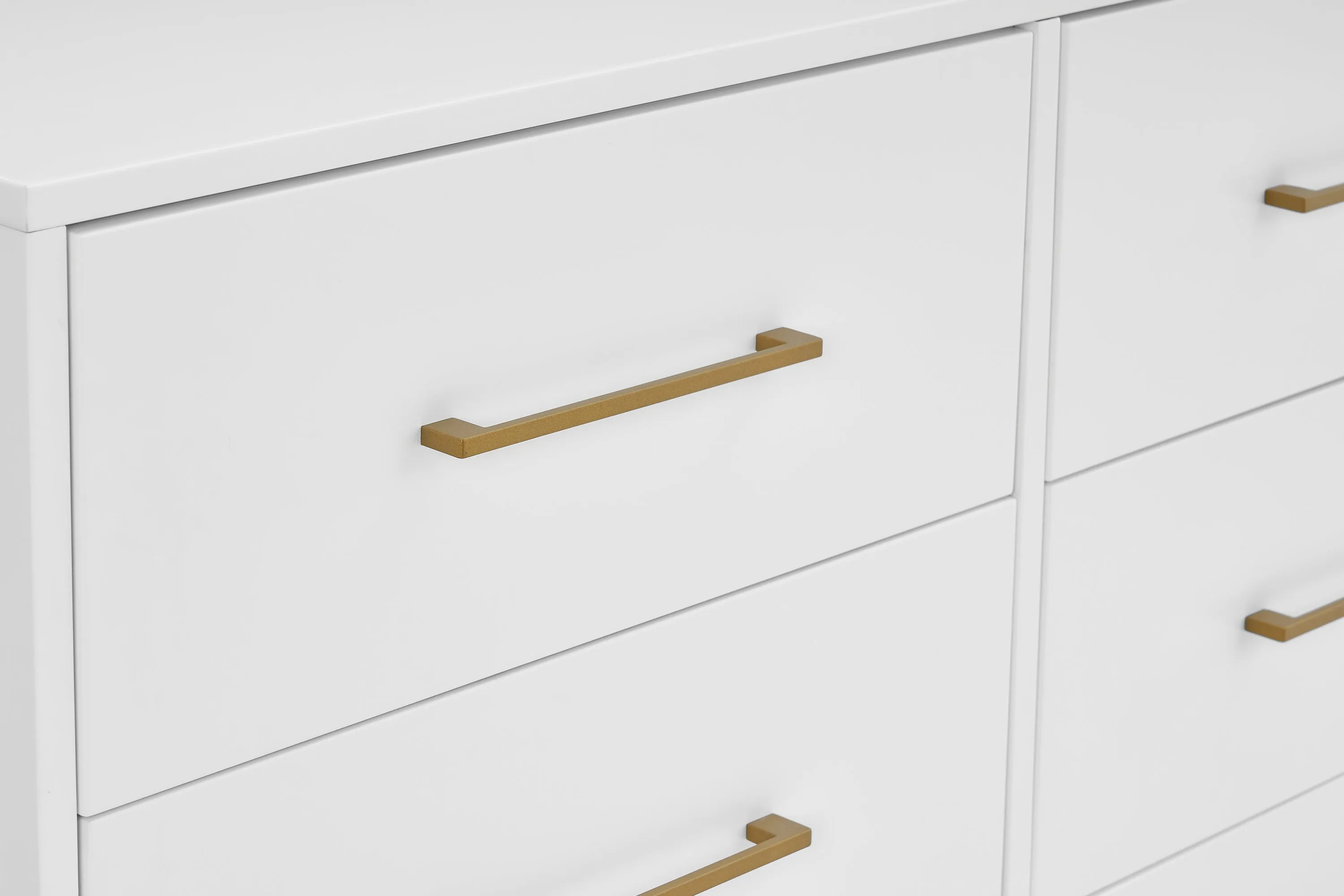 Jade 6 Drawer Dresser with Interlocking Drawers