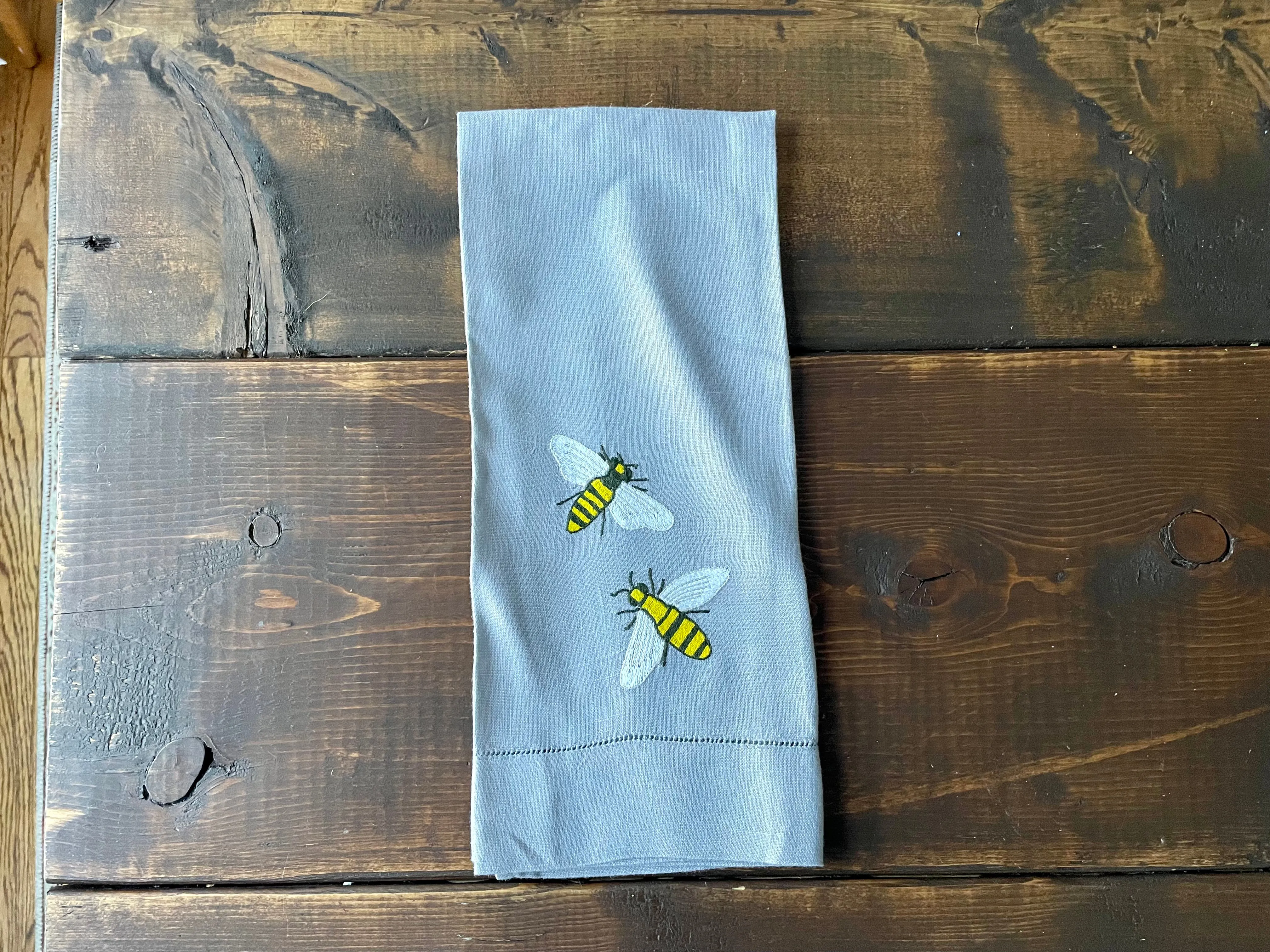 Tea Towels - Buzzing Bees