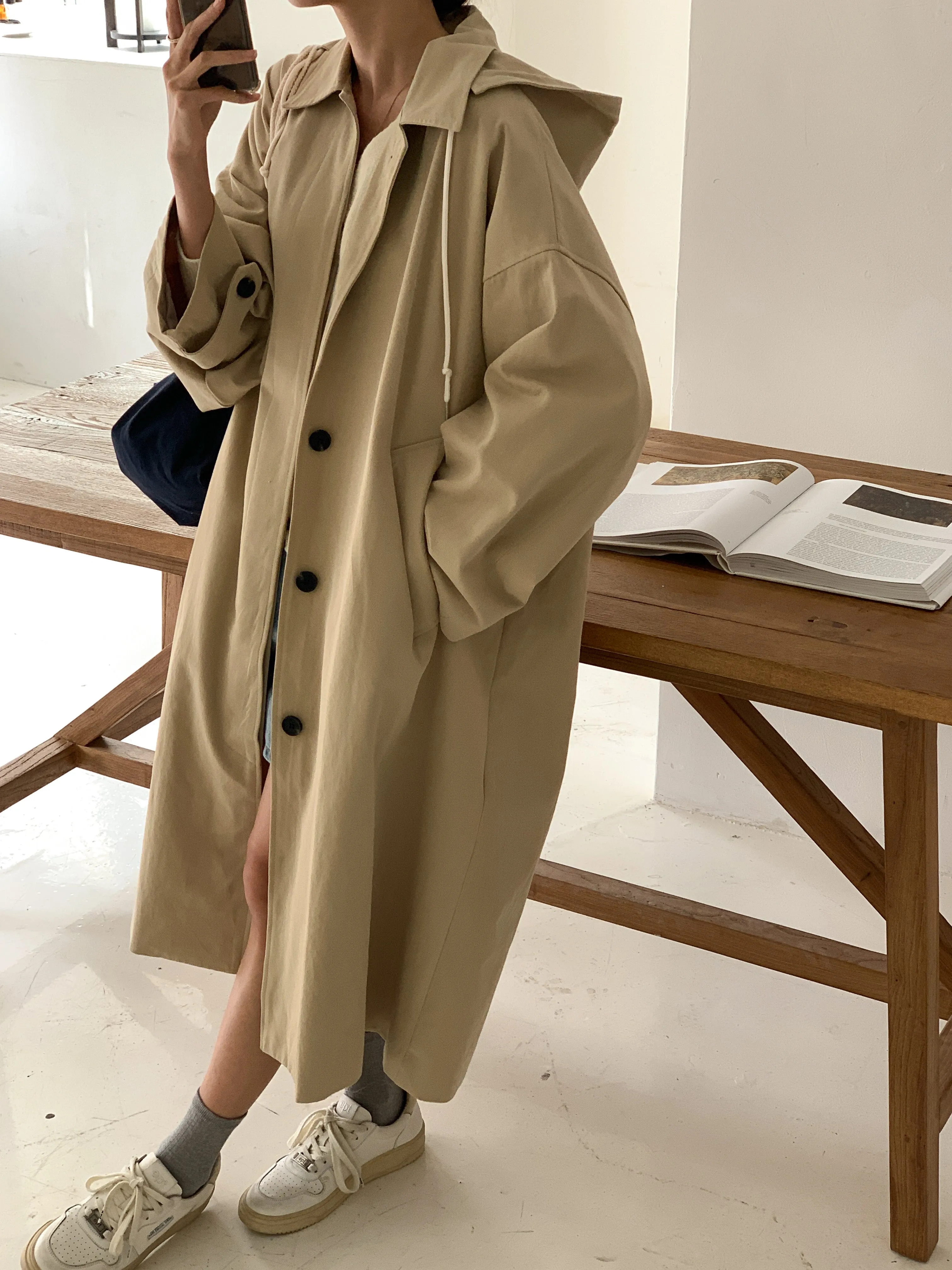 TYRA Hooded trench coat